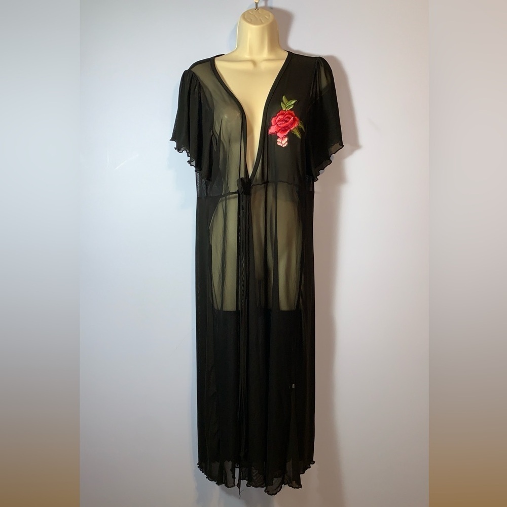 Rouge 3x Black Sheer Kimono lingerie Pink Rose Embroidery tie front lettuce